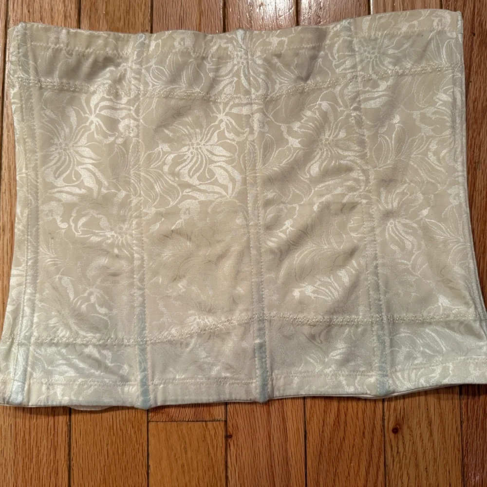 Maidenform Cream Corset Shapewear Size L